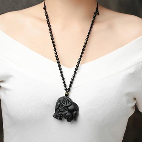 Obsidian Wolf Head Pendant Necklace with Ba Gua Design